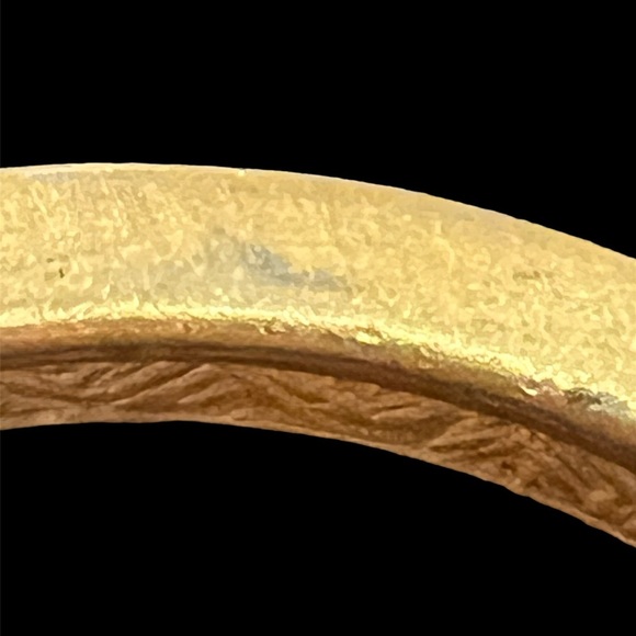 Vintage 80s Givenchy gold tone matte bangle bracelet - Picture 6 of 7